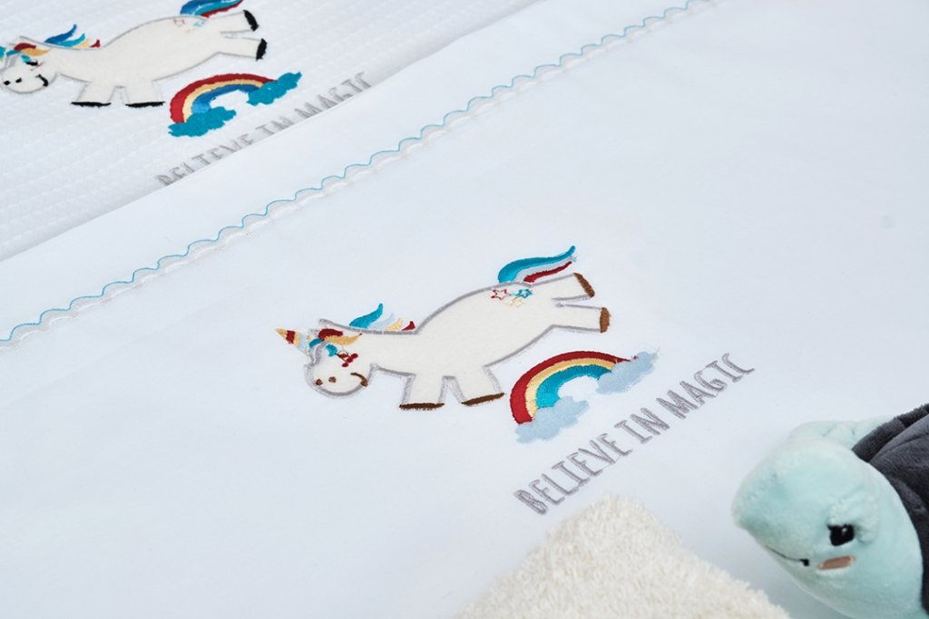 Alternative view of Σεντόνια Σετ Λευκό με Kέντημα Unicorn Blue - (2x 120x160 + 1 μαξ. 30x40) - BABY- COKITEX