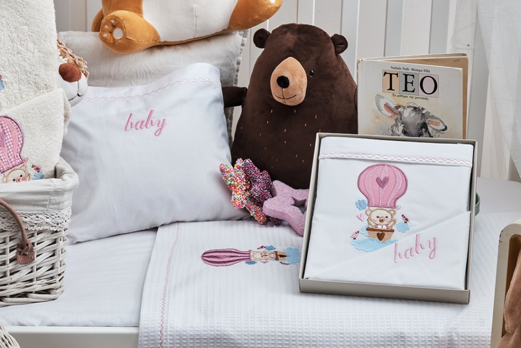 Σεντόνια Σετ Λευκό με Κέντημα Baloon Pink - (2x 120x160 + 1 μαξ. 30x40) - BABY- COKITEX