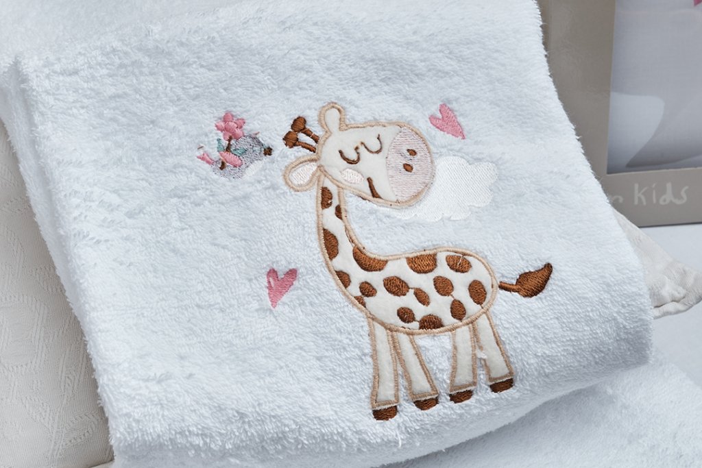 Alternative view of Πετσέτες Σετ με κέντημα Giraffe Pink - 50x90,75x150 με κέντημα - KIDS WITH LOVE- COKITEX