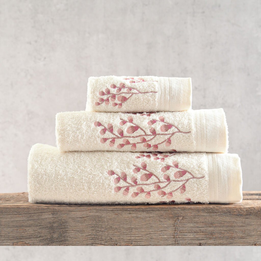 JULIET ΕΚΡΟΥ-ΡΟΖ - ΣΕΤ ΠΕΤΣΕΤΕΣ 3ΤΕΜ. - ΕΚΡΟΥ-ΡΟΖ - ΣΕΤ 3 ΤΕΜΑΧΙΩΝ (30X50, 50X90, 80X150) ΣΥΣΚΕΥΑΣΙΑ ΚΟΥΤΙΟΥ - Rythmos