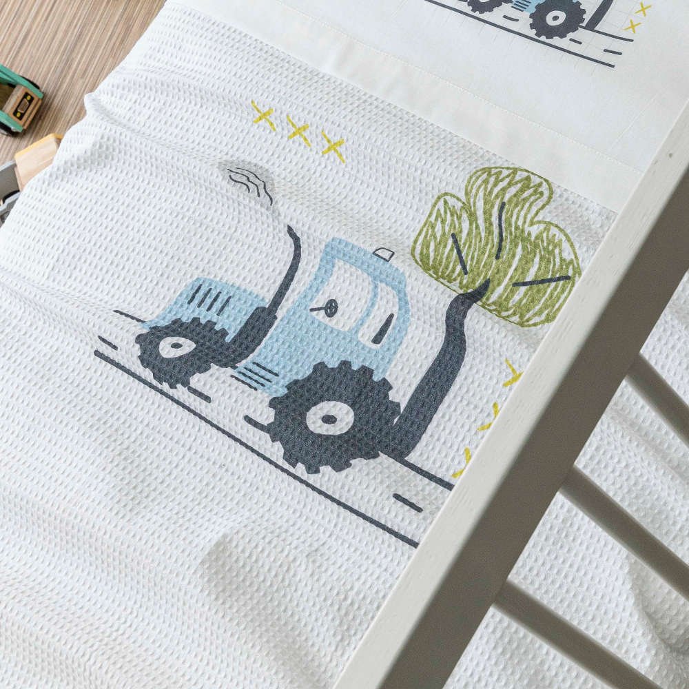 Alternative view of Κουβέρτα Πικέ Κούνιας Trucky - 110 x 140 cm - Λευκό-Σιέλ - Borea Home Textiles