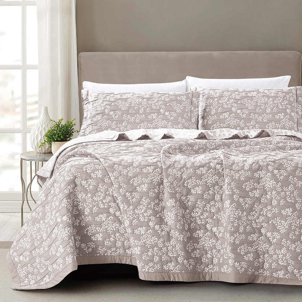 Κουβέρτα Ζακάρ Σετ Cherry Μπεζ Υπέρδιπλη - 230 x 245 cm + (2) 50 x 70 cm - Μπεζ - Borea Home Textiles