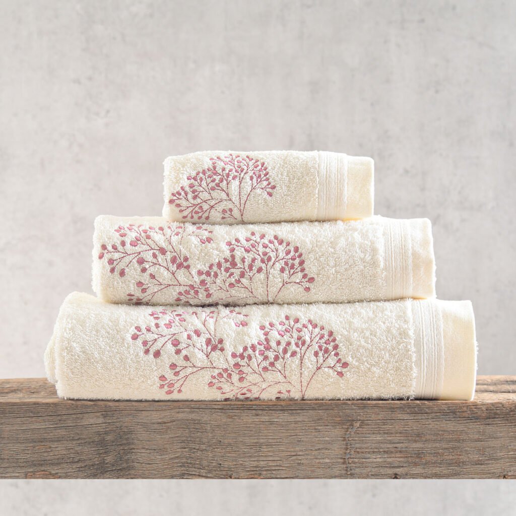 OBERON ΕΚΡΟΥ-ΡΟΖ - ΣΕΤ ΠΕΤΣΕΤΕΣ 3ΤΕΜ. - ΕΚΡΟΥ-ΡΟΖ - ΣΕΤ 3 ΤΕΜΑΧΙΩΝ (30X50, 50X90, 80X150) ΣΥΣΚΕΥΑΣΙΑ ΚΟΥΤΙΟΥ - Rythmos