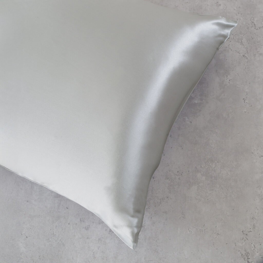 SILK SLEEP - ΓΚΡΙ ΜΕΤΑΞΩΤΗ ΜΑΞΙΛΑΡΟΘΗΚΗ - ΓΚΡΙ - ΜΑΞΙΛΑΡΟΘΗΚΗ (50Χ70) - Rythmos